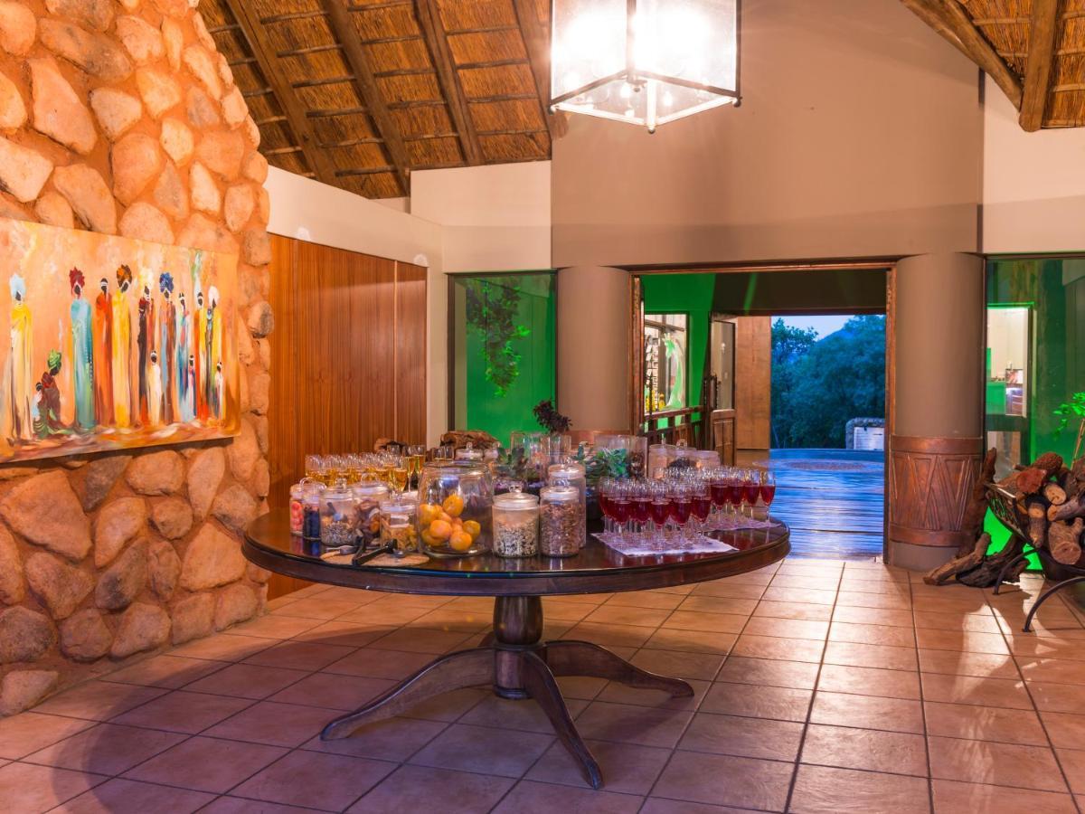 Lodge Ivory Tree Game Pilanesberg